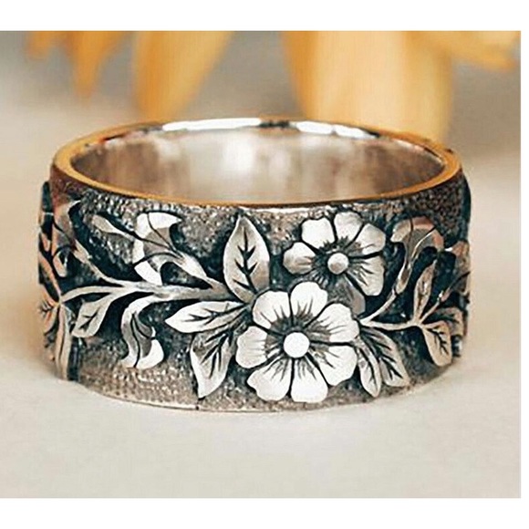 STERLING SILVER BOHO FLORAL AND HUMMINGBIRD RING - Picture 3 of 8
